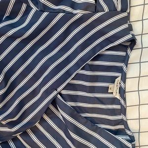 Girls, Size 10 top from Dillards. Puffed sleeves - Habitatual Kid